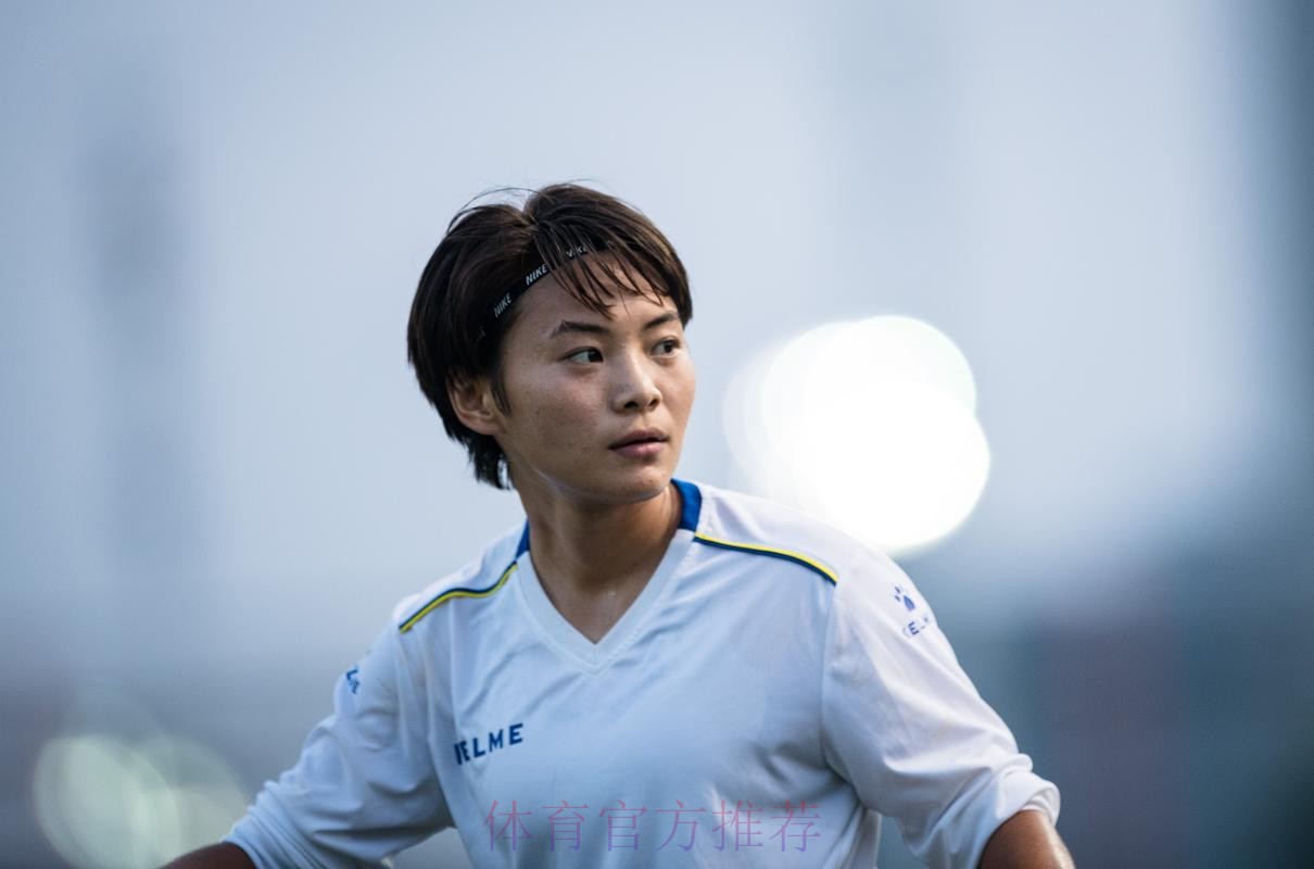 敢热爱 耀出色 | 2019女超联赛首轮 王霜回归进球 上海农商居首